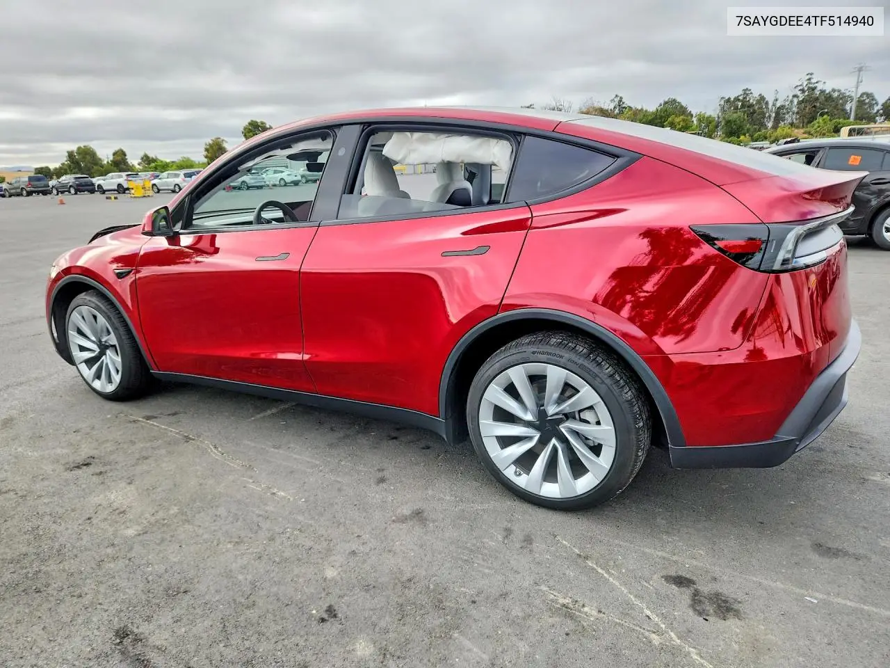 2026 Tesla Model Y VIN: 7SAYGDEE4TF514940 Lot: 57891316