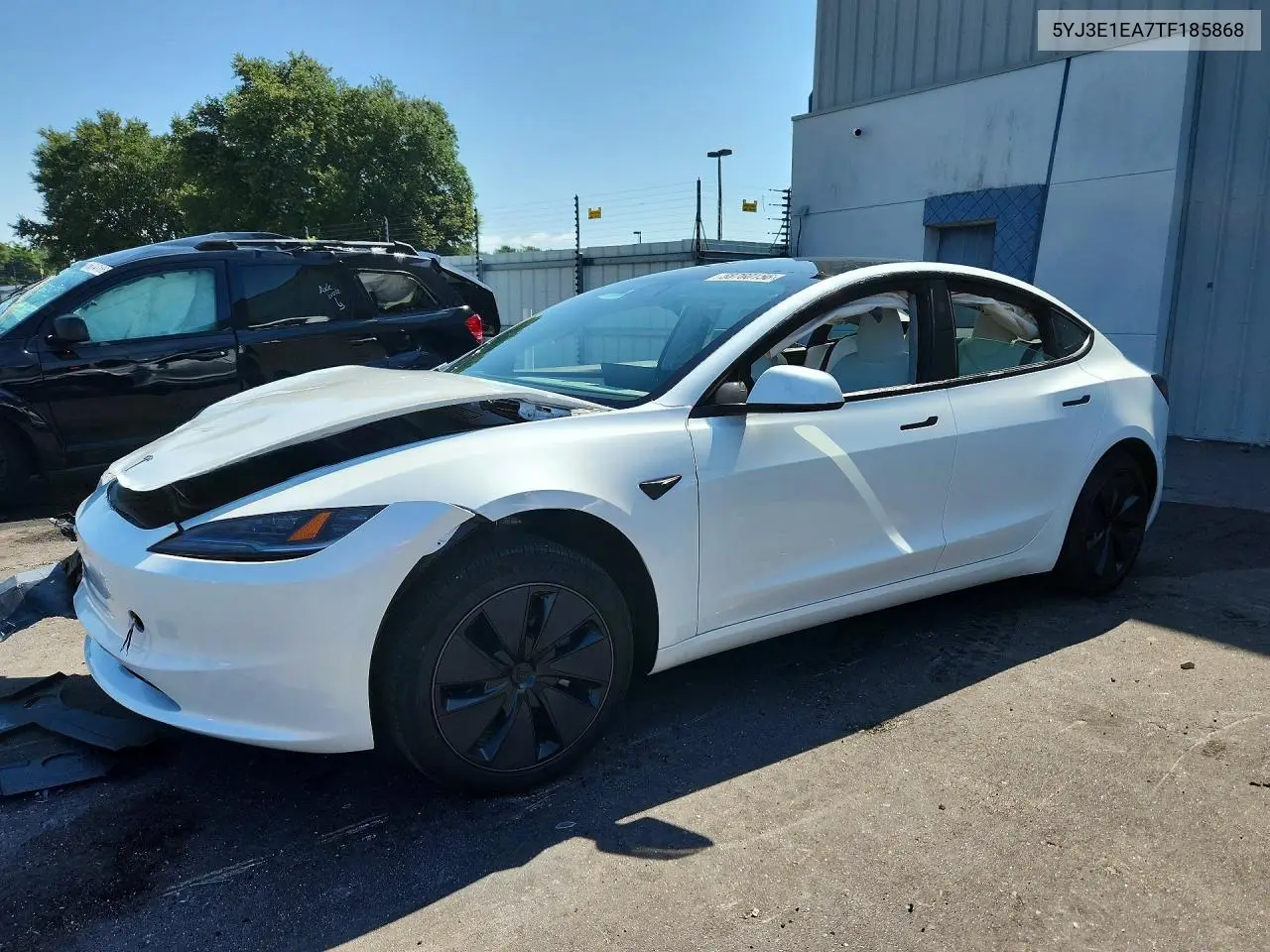 2026 Tesla Model 3 VIN: 5YJ3E1EA7TF185868 Lot: 58760156