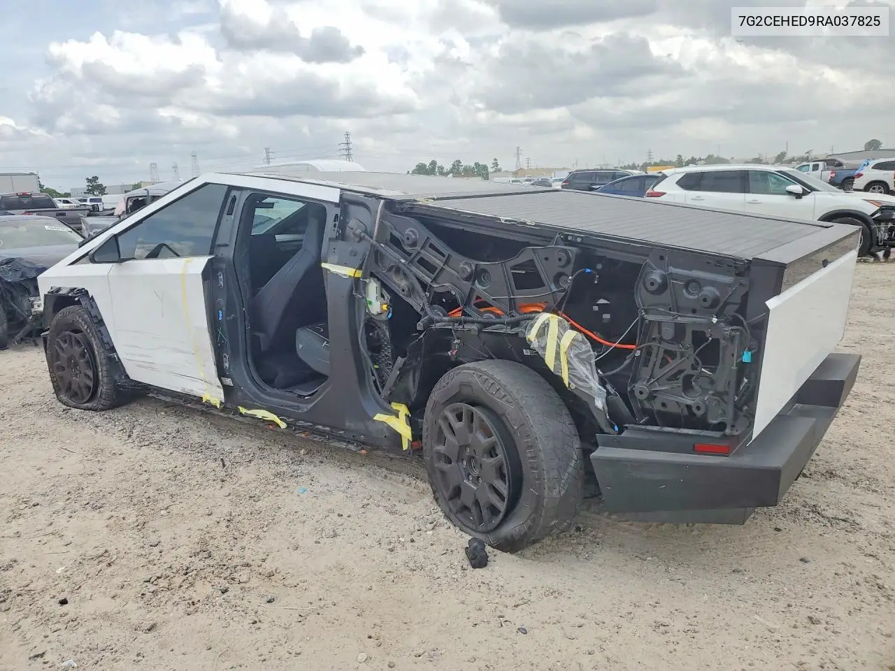 2024 Tesla Cybertruck VIN: 7G2CEHED9RA037825 Lot: 49335636
