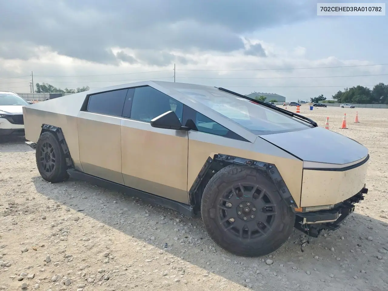 2024 Tesla Cybertruck VIN: 7G2CEHED3RA010782 Lot: 50323656