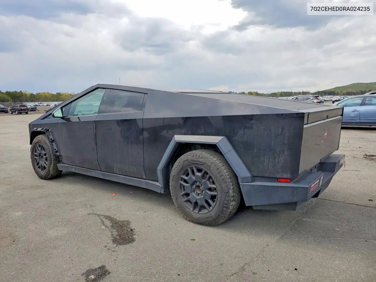 2024 Tesla Cybertruck VIN: 7G2CEHED0RA024235 Lot: 52656146