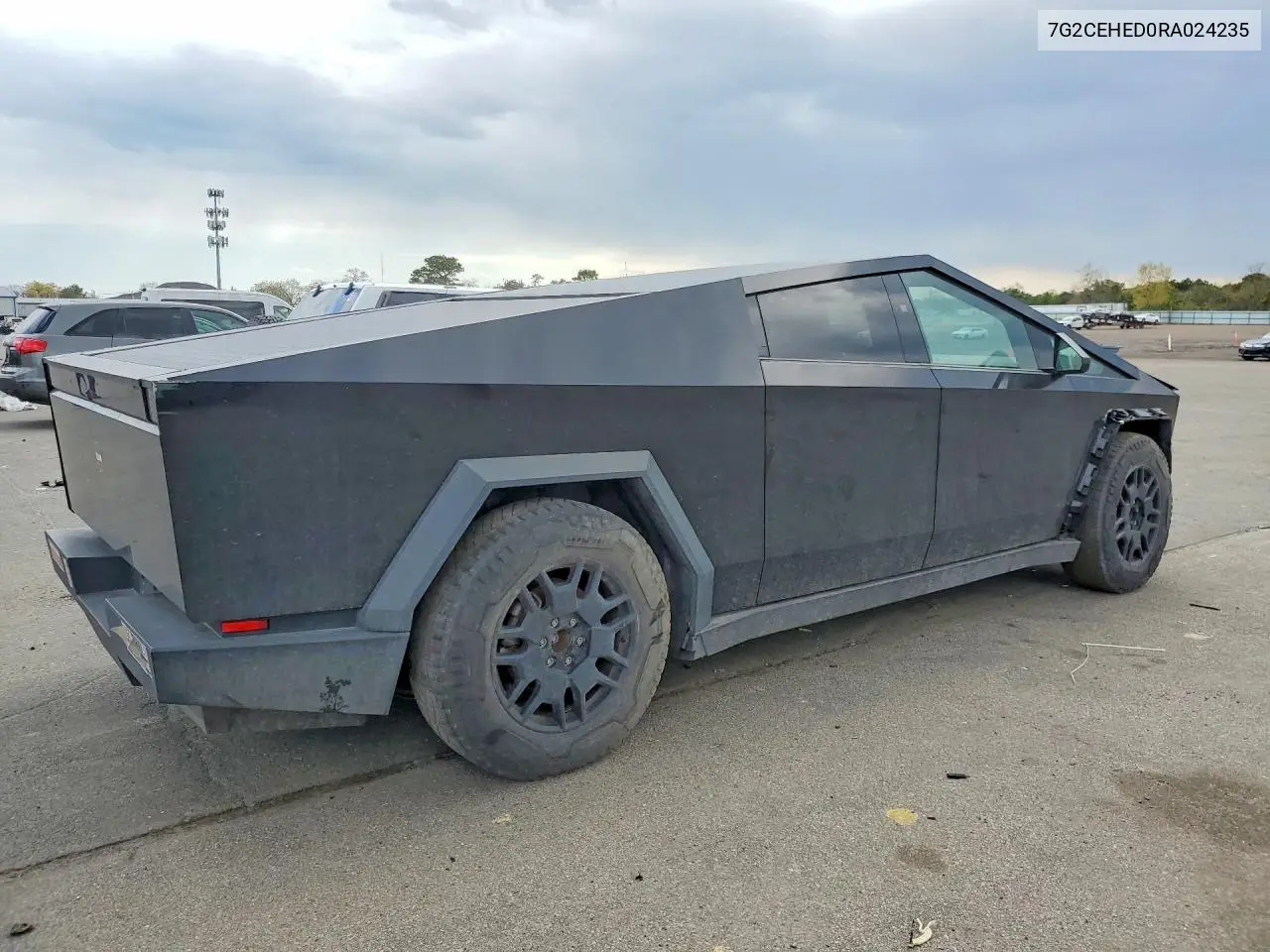 2024 Tesla Cybertruck VIN: 7G2CEHED0RA024235 Lot: 52656146
