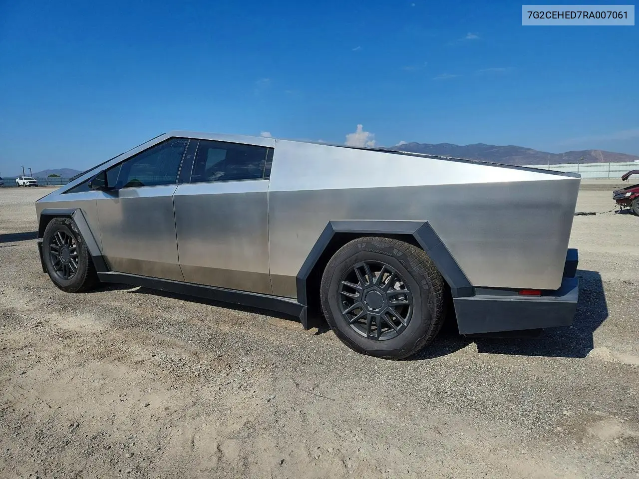 2024 Tesla Cybertruck VIN: 7G2CEHED7RA007061 Lot: 56186156