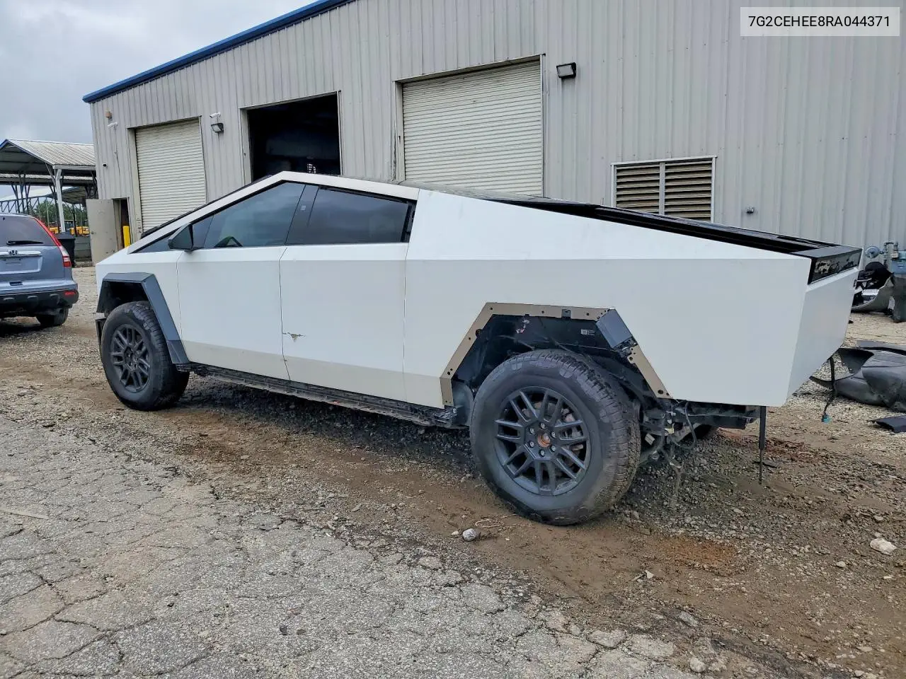 2024 Tesla Cybertruck VIN: 7G2CEHEE8RA044371 Lot: 60830086