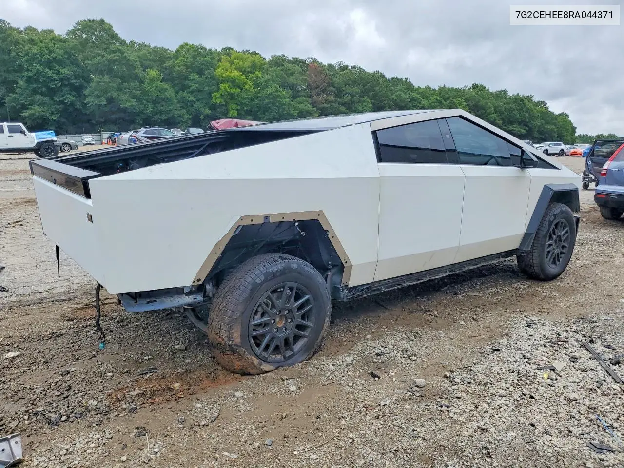 2024 Tesla Cybertruck VIN: 7G2CEHEE8RA044371 Lot: 60830086