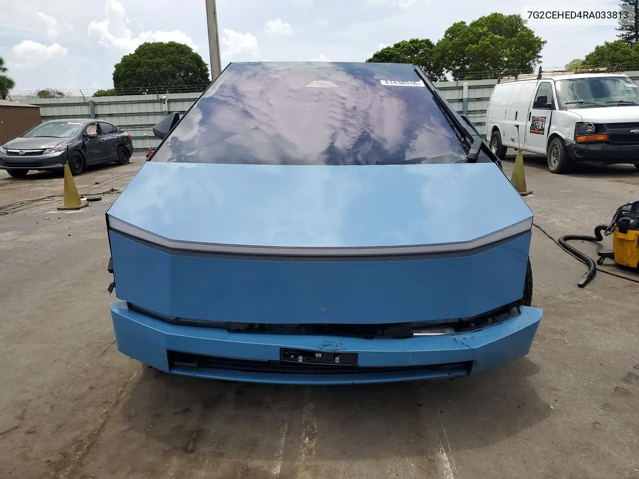 2024 Tesla Cybertruck VIN: 7G2CEHED4RA033813 Lot: 61438516