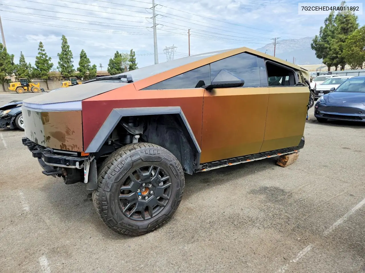 2024 Tesla Cybertruck VIN: 7G2CEHED4RA011892 Lot: 61803466