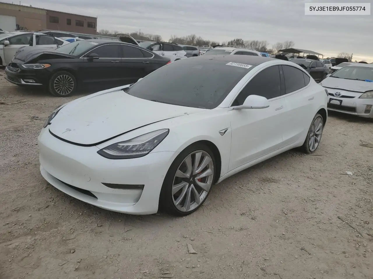 5YJ3E1EB9JF055774 2018 Tesla Model 3