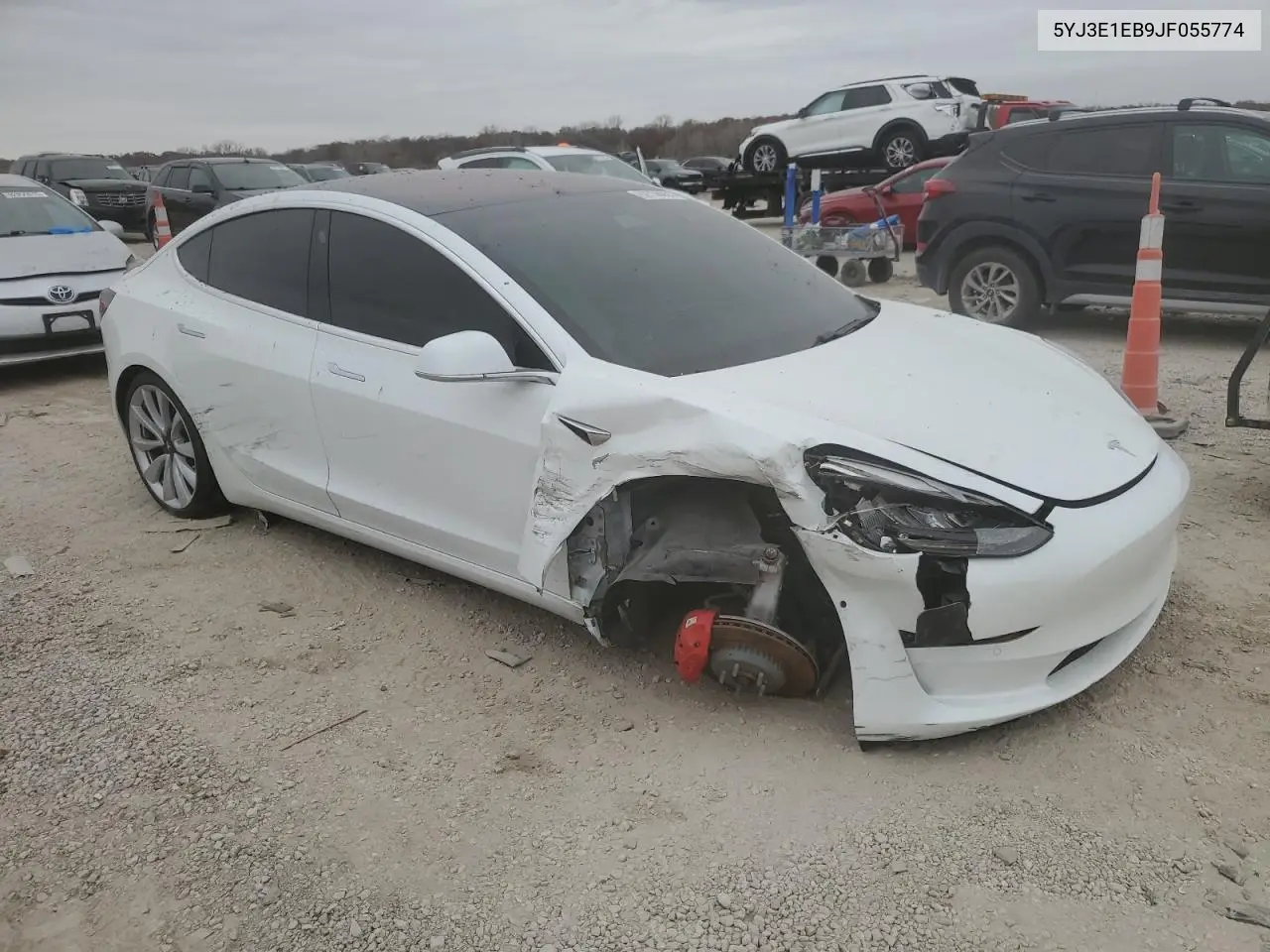 5YJ3E1EB9JF055774 2018 Tesla Model 3