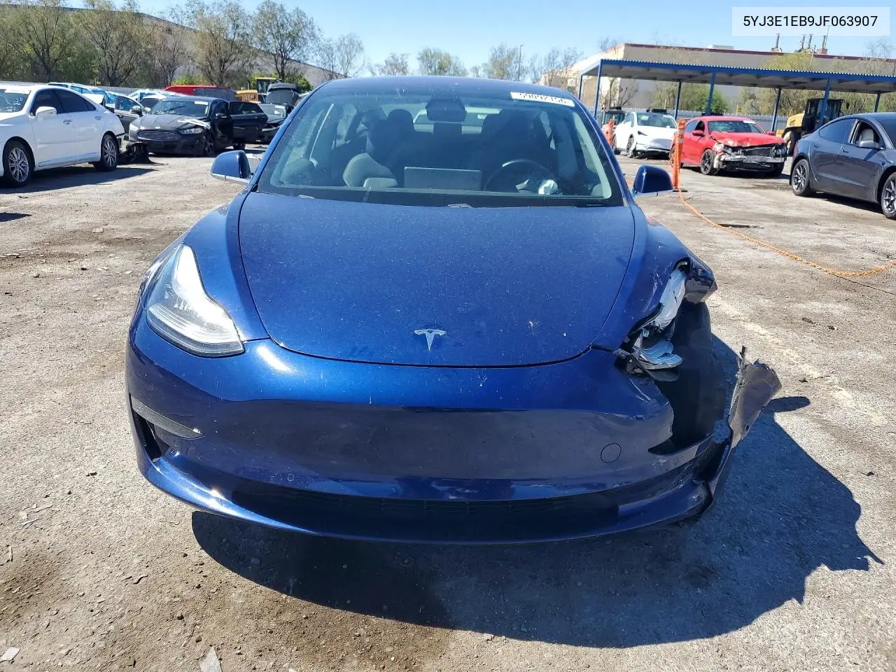 2018 Tesla Model 3 VIN: 5YJ3E1EB9JF063907 Lot: 59092156