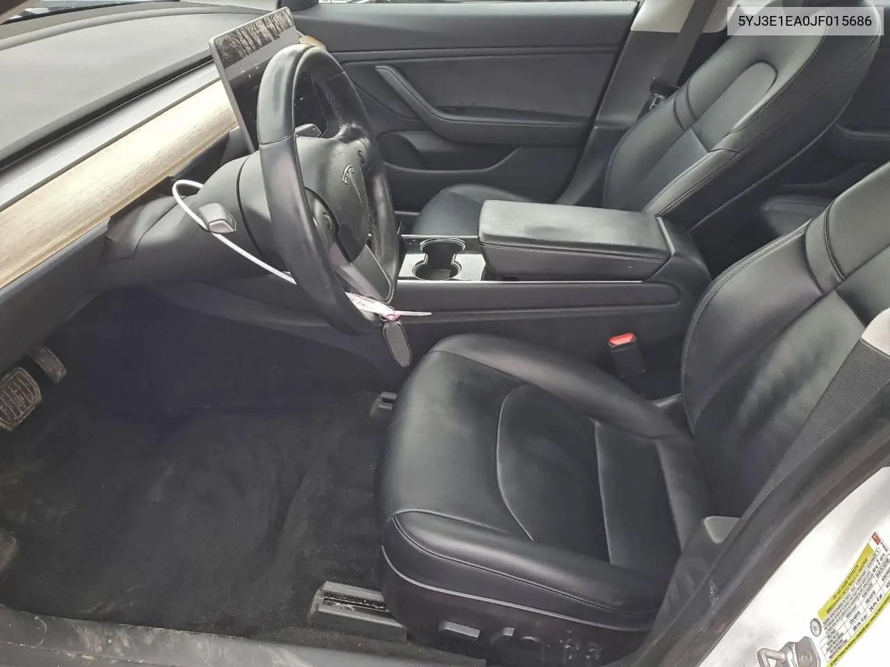 5YJ3E1EA0JF015686 2018 Tesla Model 3