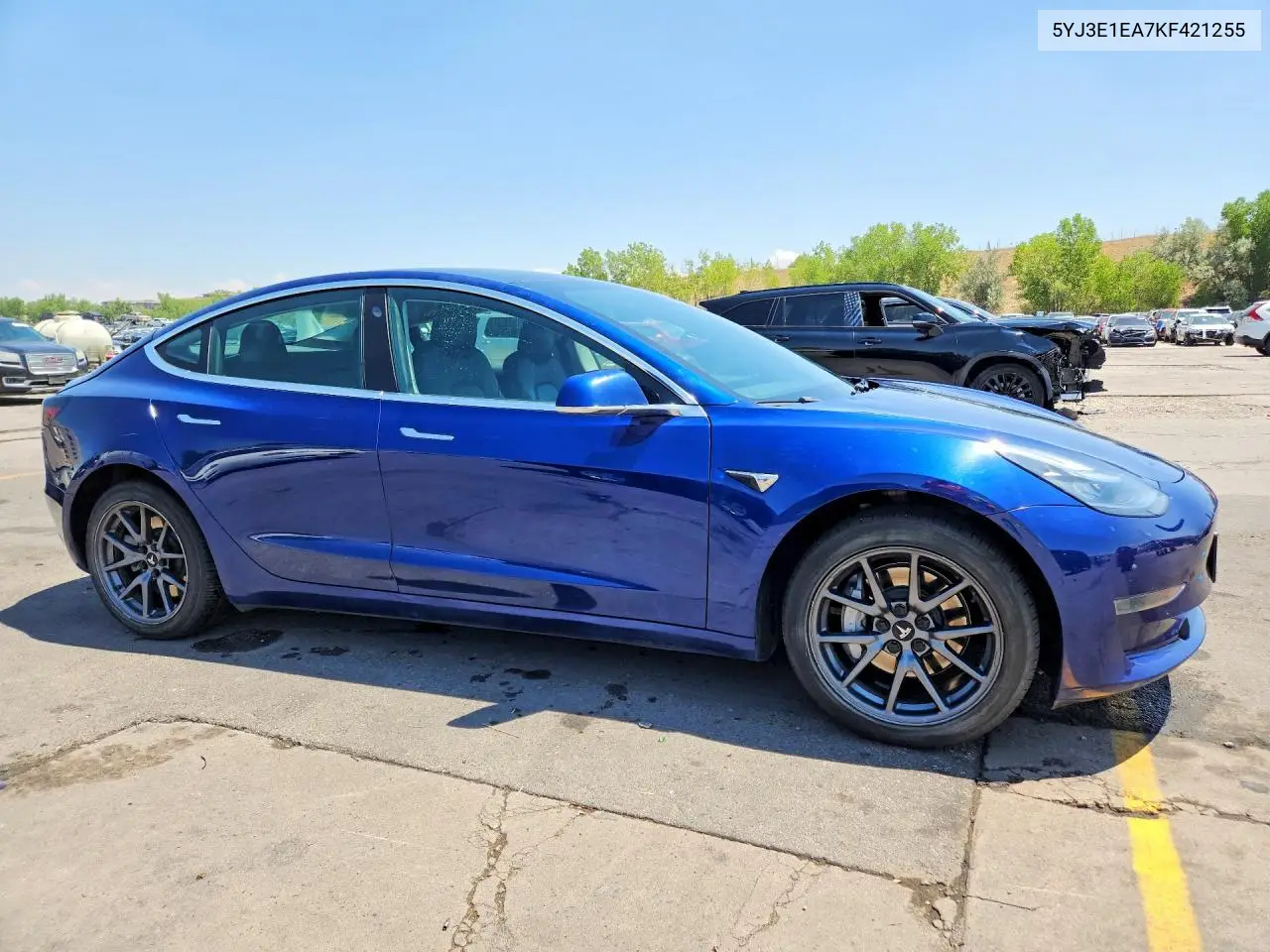 2019 Tesla Model 3 VIN: 5YJ3E1EA7KF421255 Lot: 61892416