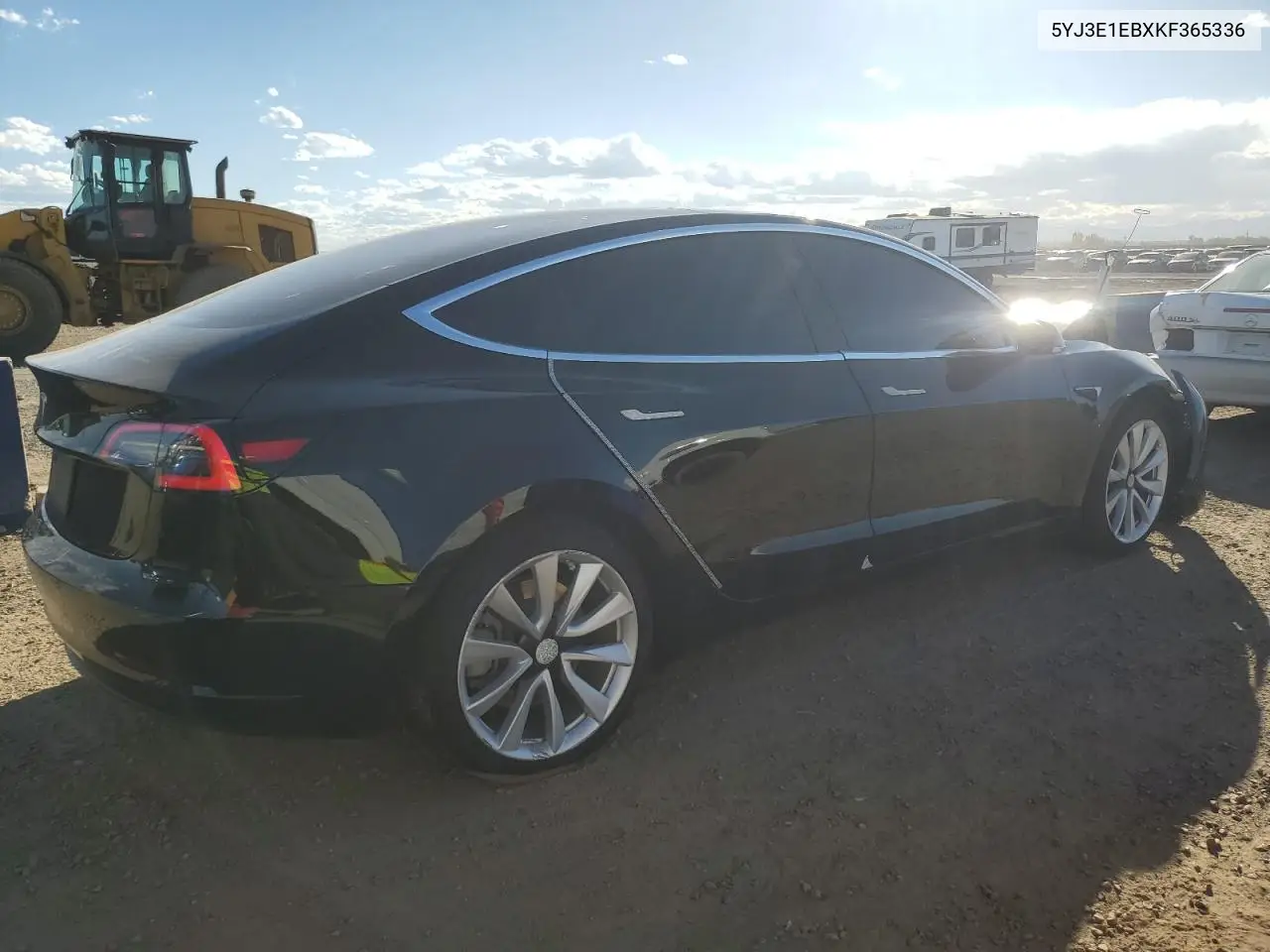 5YJ3E1EBXKF365336 2019 Tesla Model 3