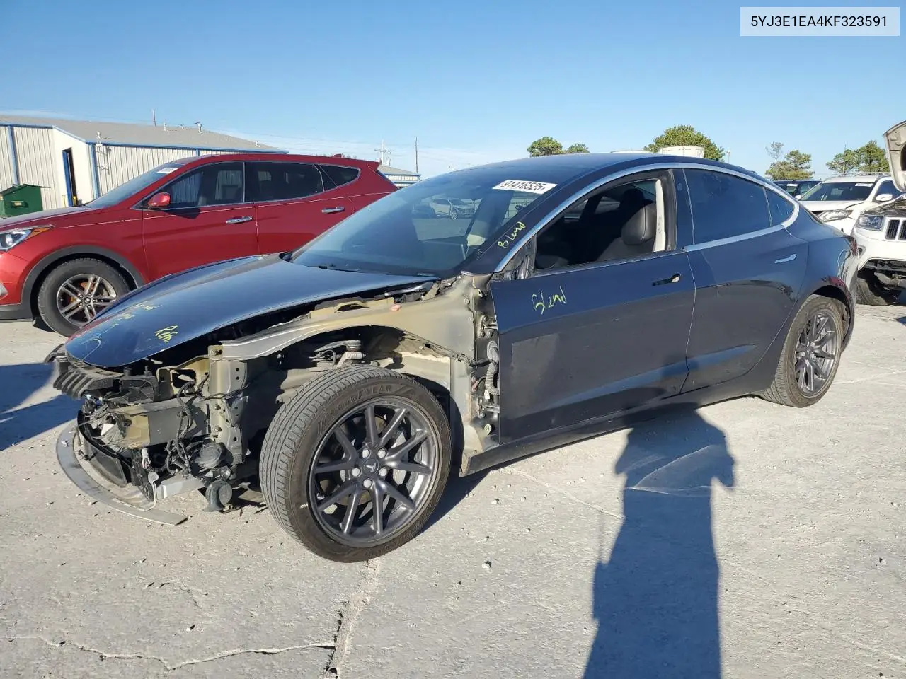 5YJ3E1EA4KF323591 2019 Tesla Model 3
