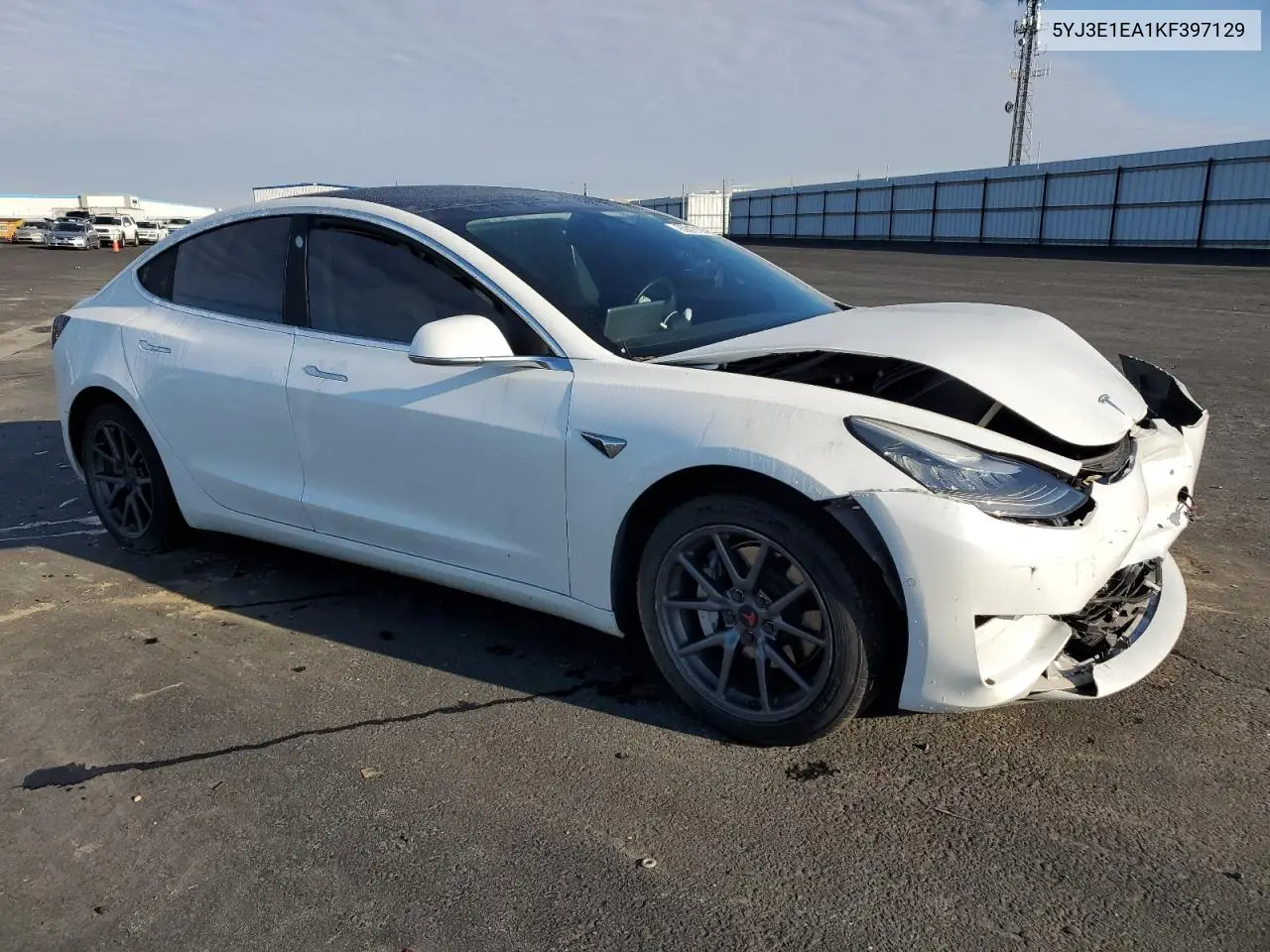 5YJ3E1EA1KF397129 2019 Tesla Model 3