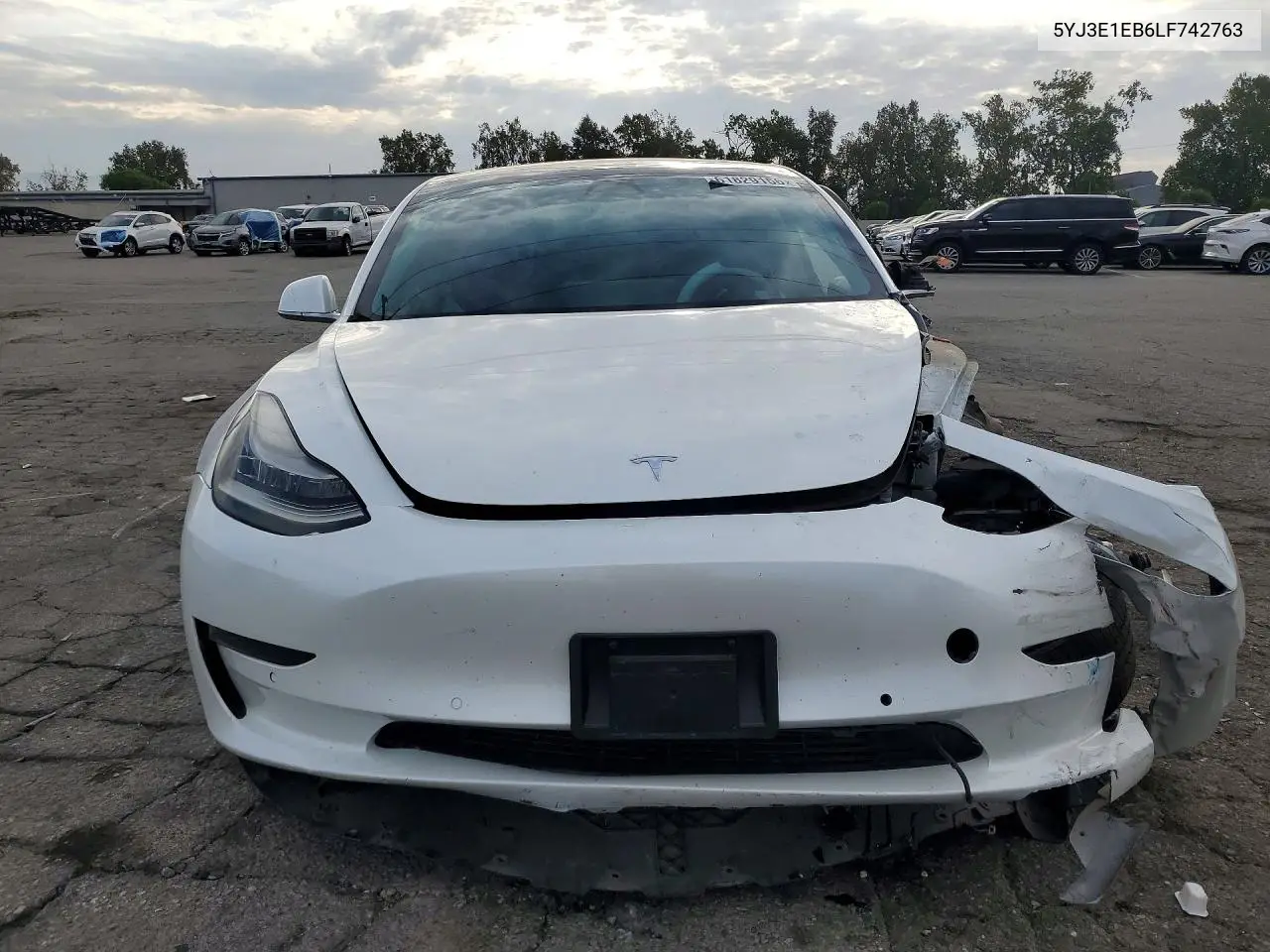 2020 Tesla Model 3 VIN: 5YJ3E1EB6LF742763 Lot: 61829156