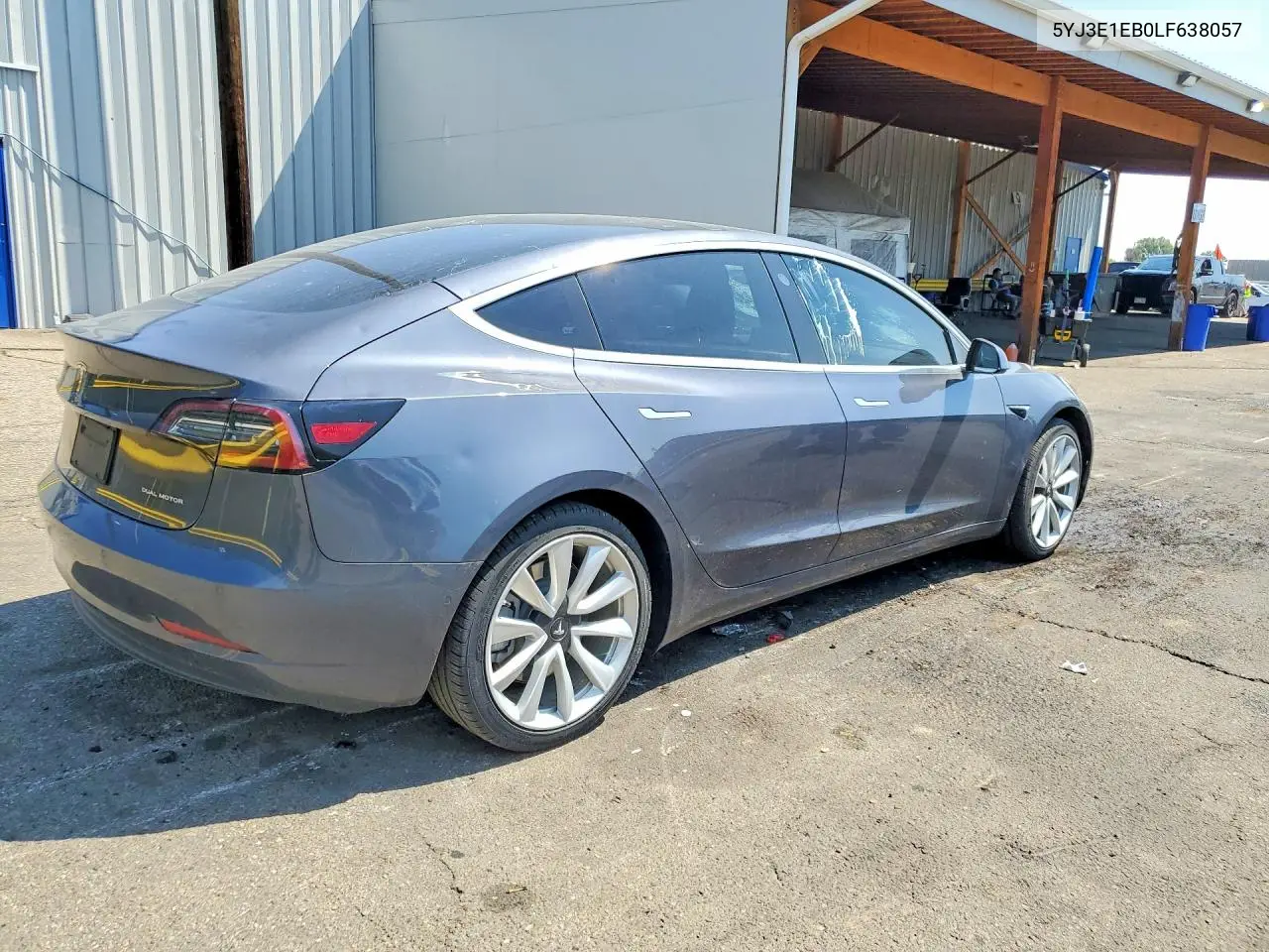 2020 Tesla Model 3 VIN: 5YJ3E1EB0LF638057 Lot: 61970666
