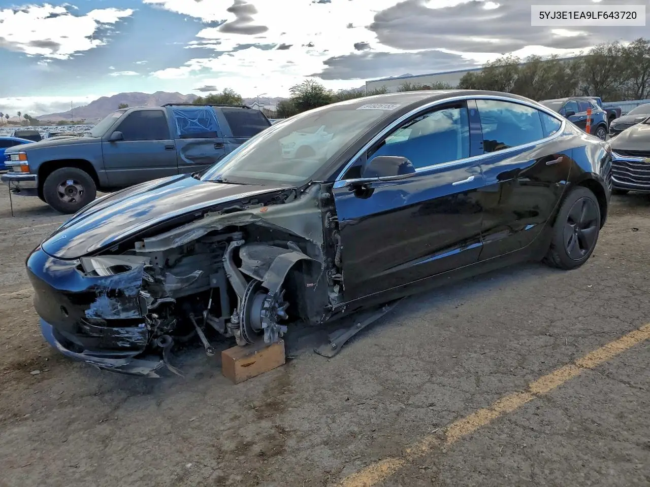 5YJ3E1EA9LF643720 2020 Tesla Model 3