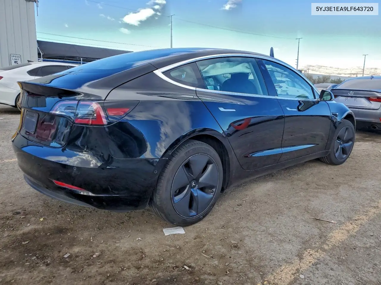 5YJ3E1EA9LF643720 2020 Tesla Model 3