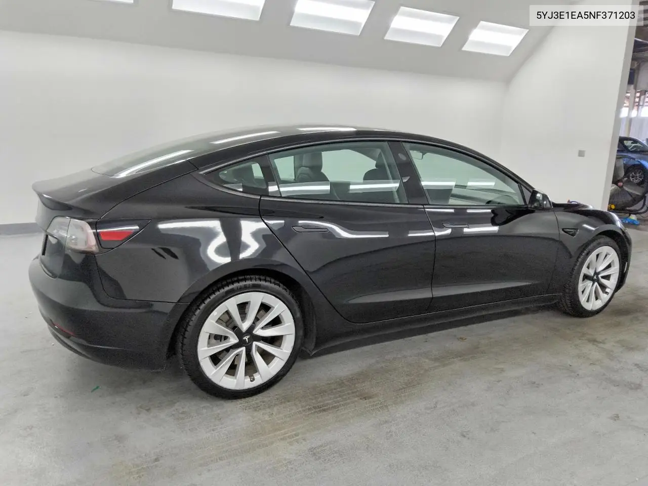 2022 Tesla Model 3 VIN: 5YJ3E1EA5NF371203 Lot: 60132876