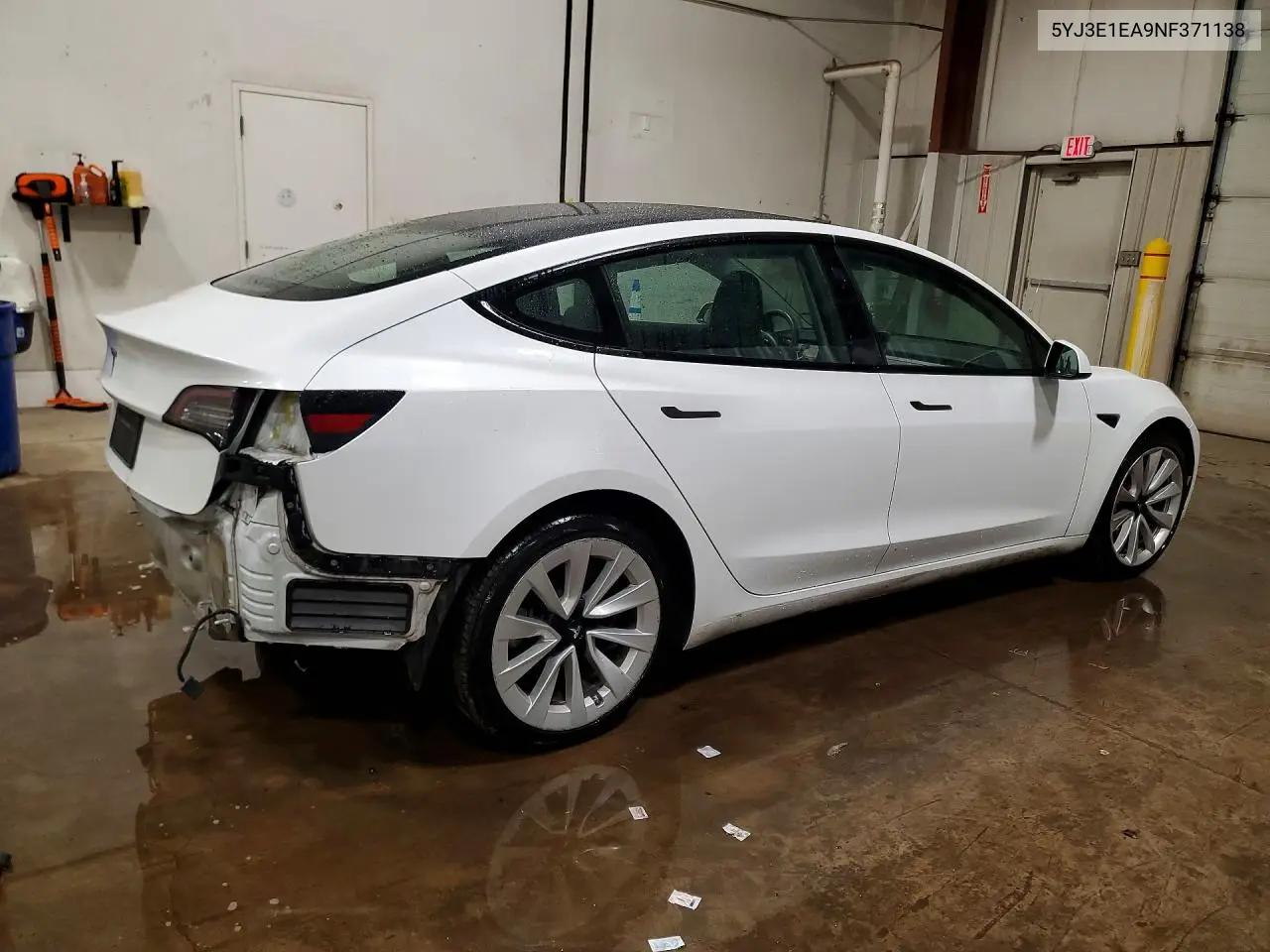 2022 Tesla Model 3 VIN: 5YJ3E1EA9NF371138 Lot: 60405226