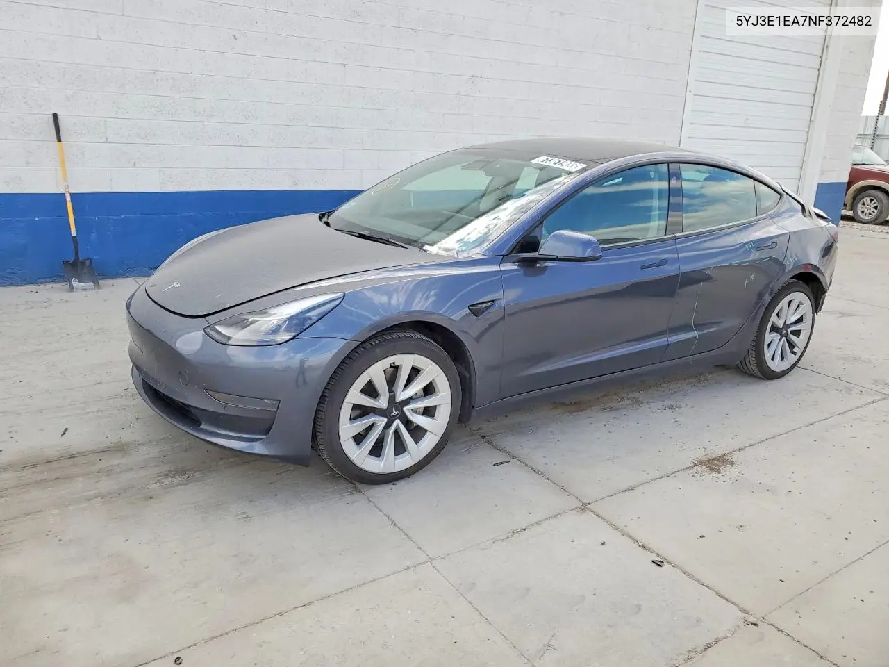 2022 Tesla Model 3 VIN: 5YJ3E1EA7NF372482 Lot: 61361906