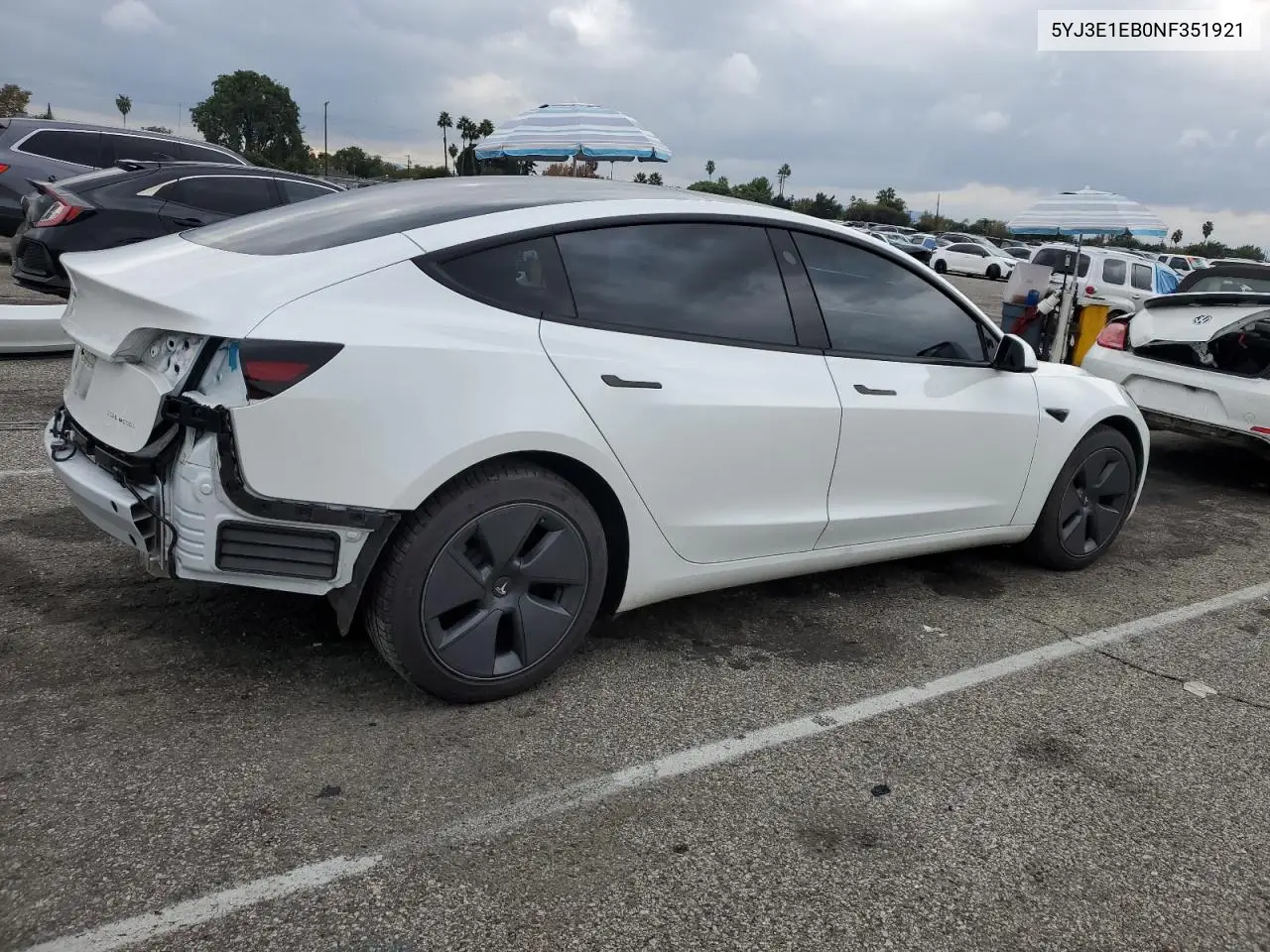 5YJ3E1EB0NF351921 2022 Tesla Model 3