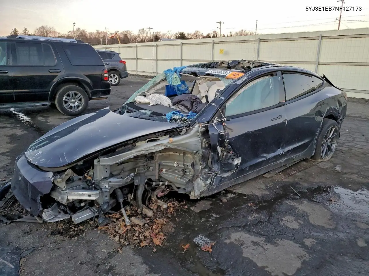 5YJ3E1EB7NF127173 2022 Tesla Model 3