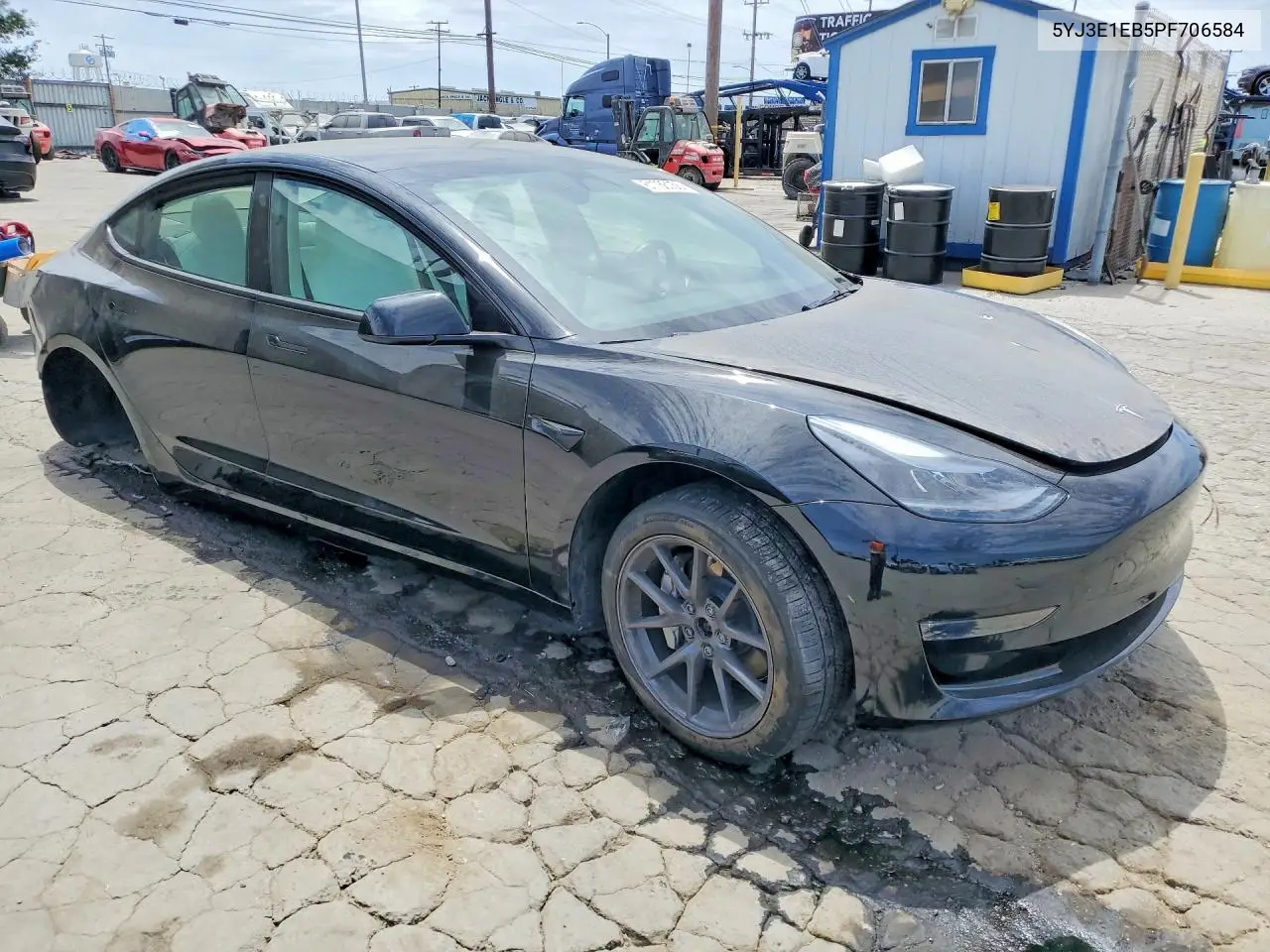 2023 Tesla Model 3 VIN: 5YJ3E1EB5PF706584 Lot: 61738156