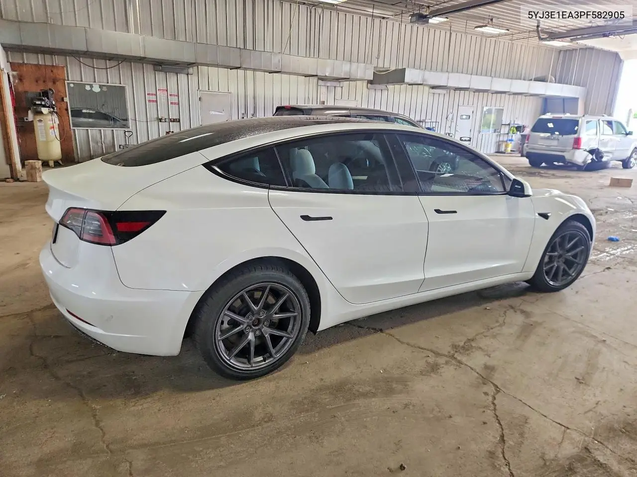 2023 Tesla Model 3 VIN: 5YJ3E1EA3PF582905 Lot: 61855906