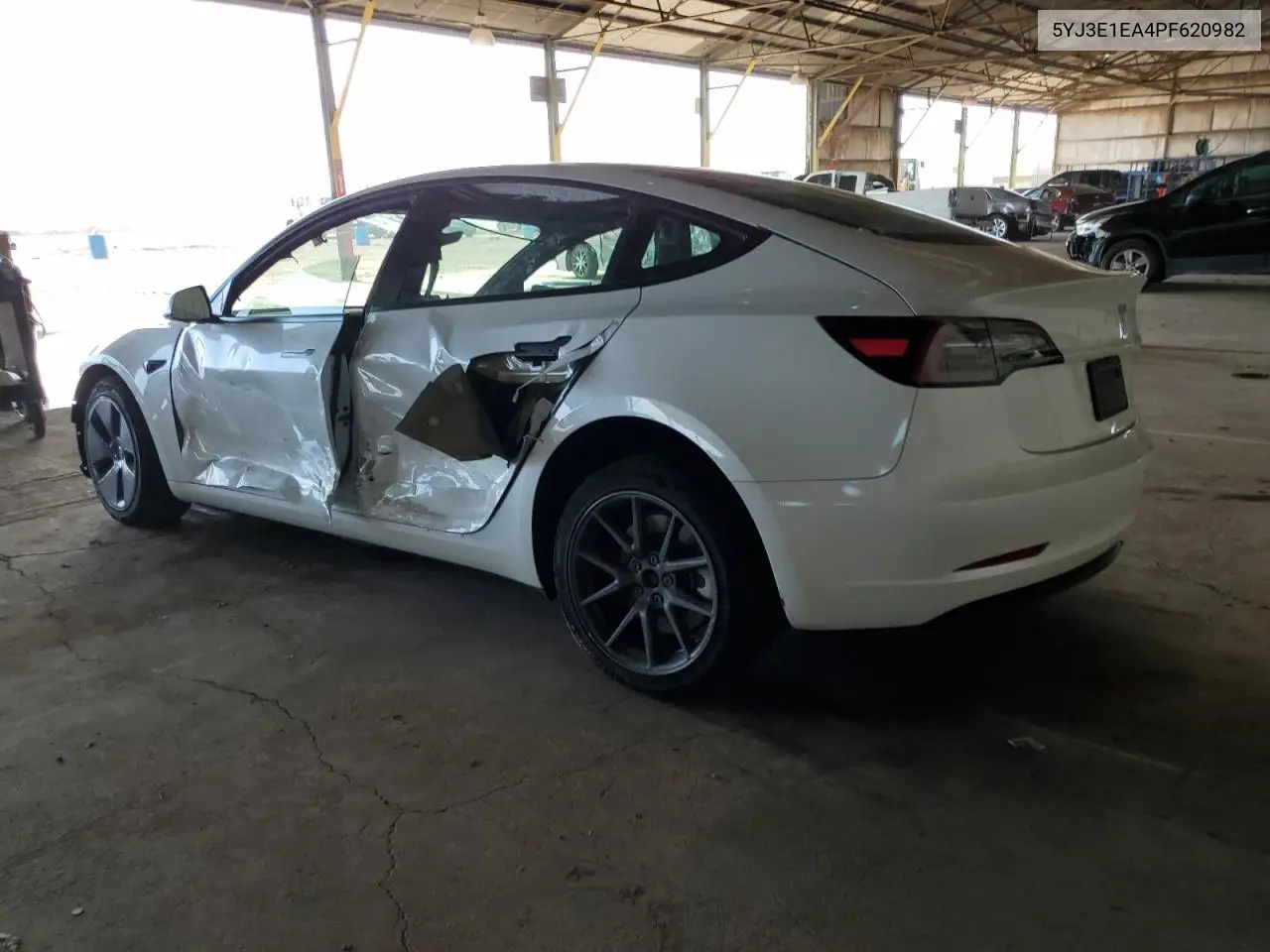 5YJ3E1EA4PF620982 2023 Tesla Model 3