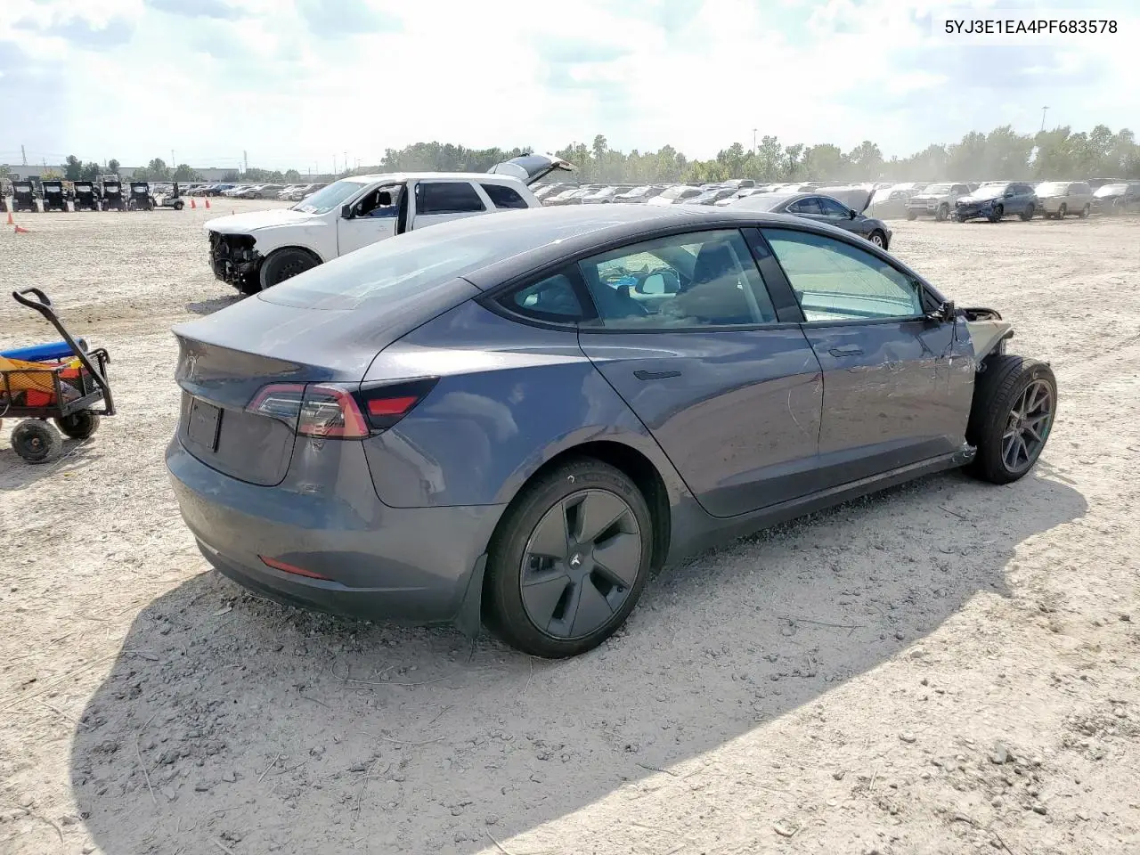 5YJ3E1EA4PF683578 2023 Tesla Model 3