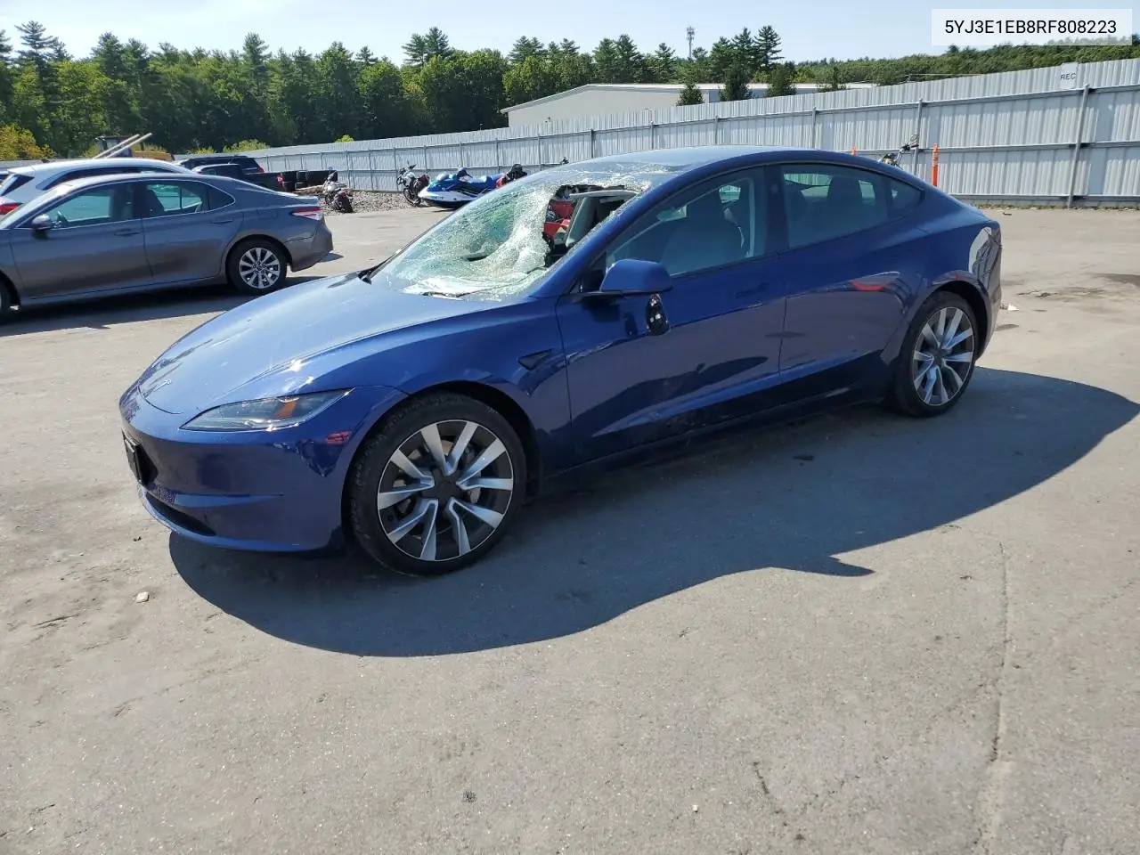 5YJ3E1EB8RF808223 2024 Tesla Model 3