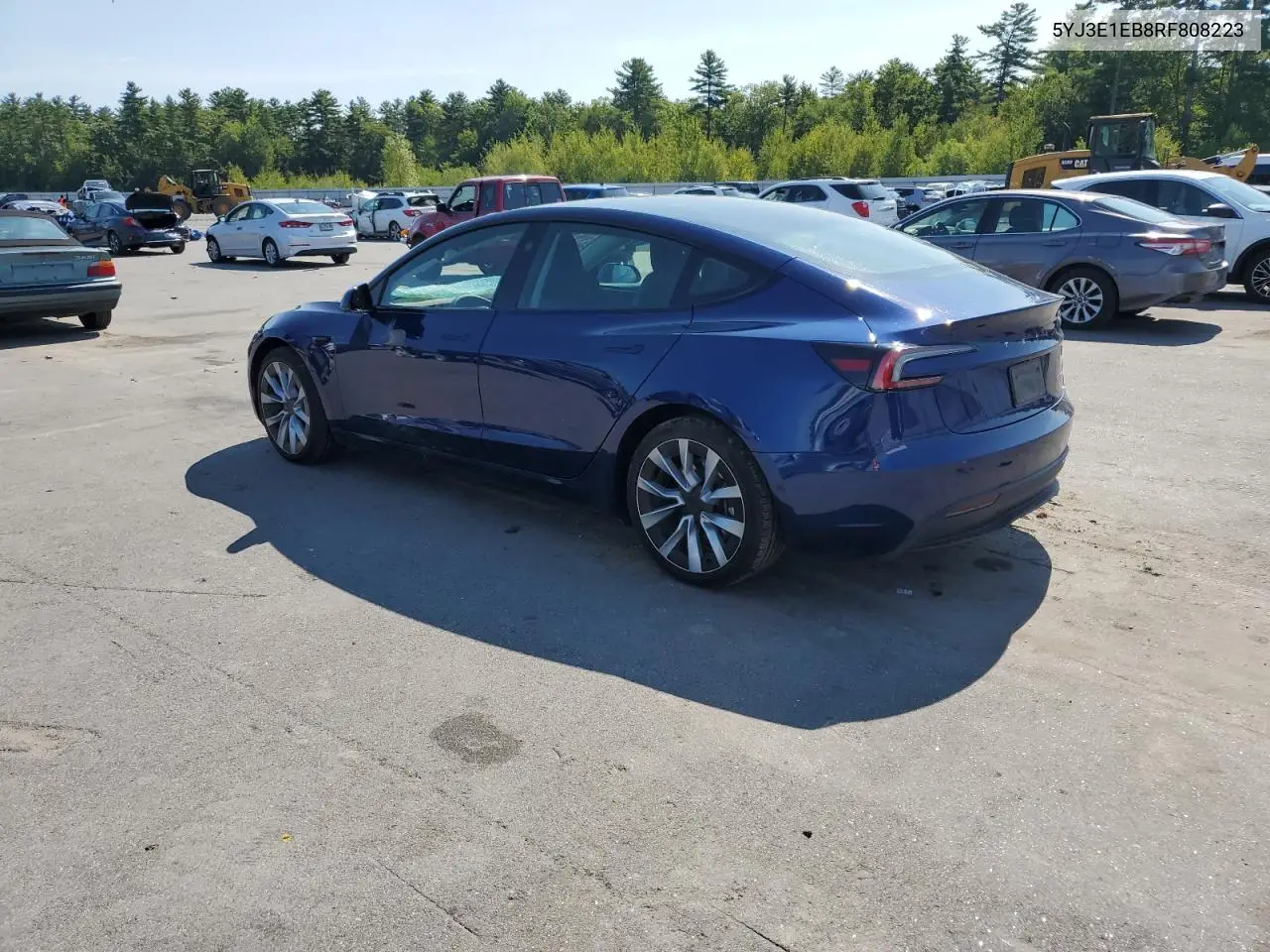 5YJ3E1EB8RF808223 2024 Tesla Model 3