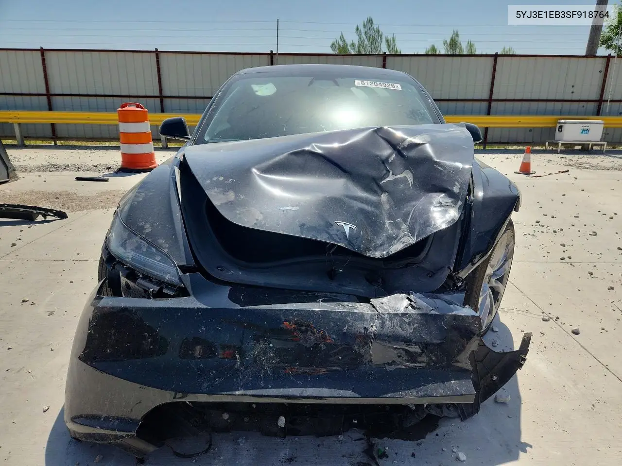 2025 Tesla Model 3 VIN: 5YJ3E1EB3SF918764 Lot: 61204926