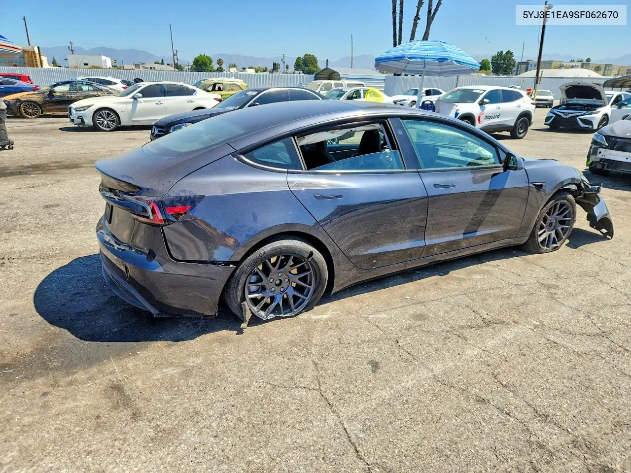 2025 Tesla Model 3 VIN: 5YJ3E1EA9SF062670 Lot: 61639056