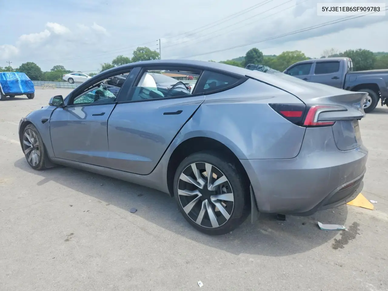 5YJ3E1EB6SF909783 2025 Tesla Model 3