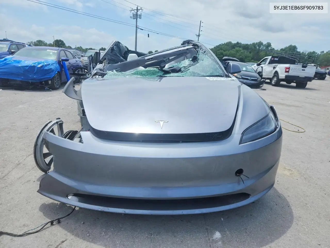 5YJ3E1EB6SF909783 2025 Tesla Model 3