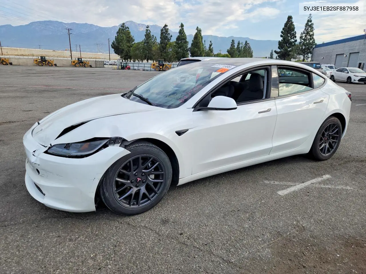 2025 Tesla Model 3 VIN: 5YJ3E1EB2SF887958 Lot: 61771666