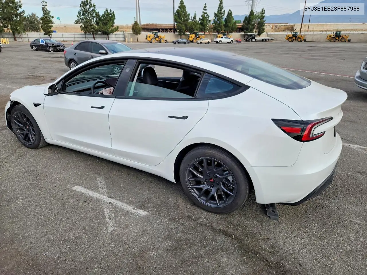 2025 Tesla Model 3 VIN: 5YJ3E1EB2SF887958 Lot: 61771666