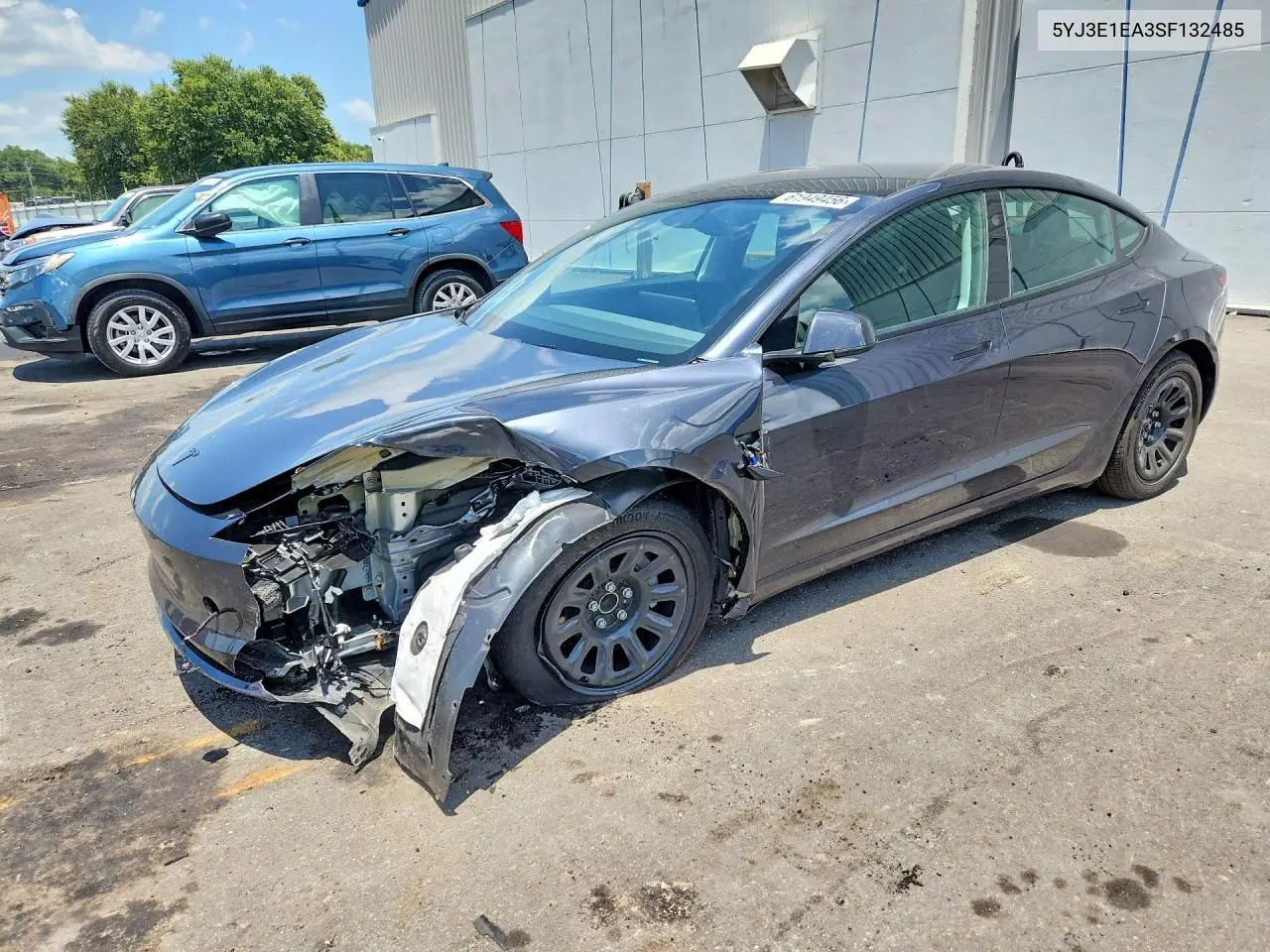 2025 Tesla Model 3 VIN: 5YJ3E1EA3SF132485 Lot: 61949456