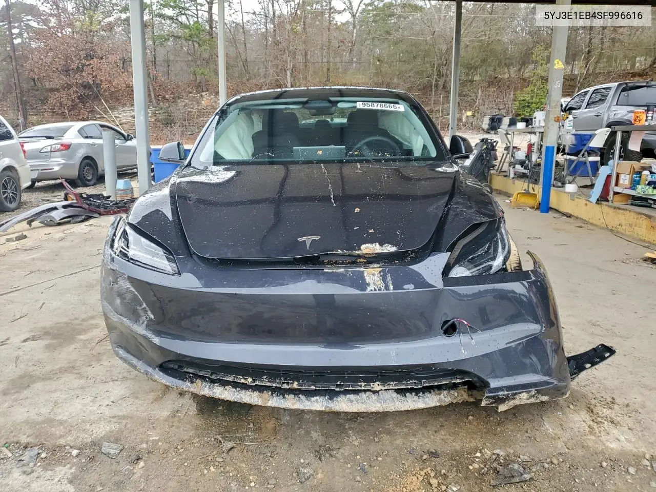 5YJ3E1EB4SF996616 2025 Tesla Model 3