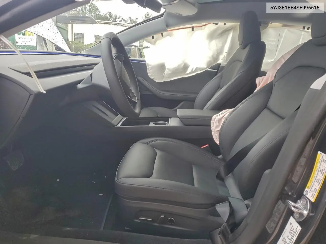 5YJ3E1EB4SF996616 2025 Tesla Model 3