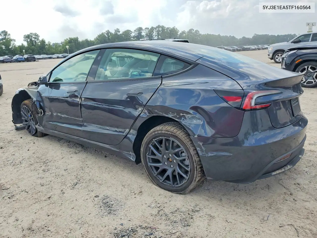 2026 Tesla Model 3 VIN: 5YJ3E1EA5TF160564 Lot: 57556006