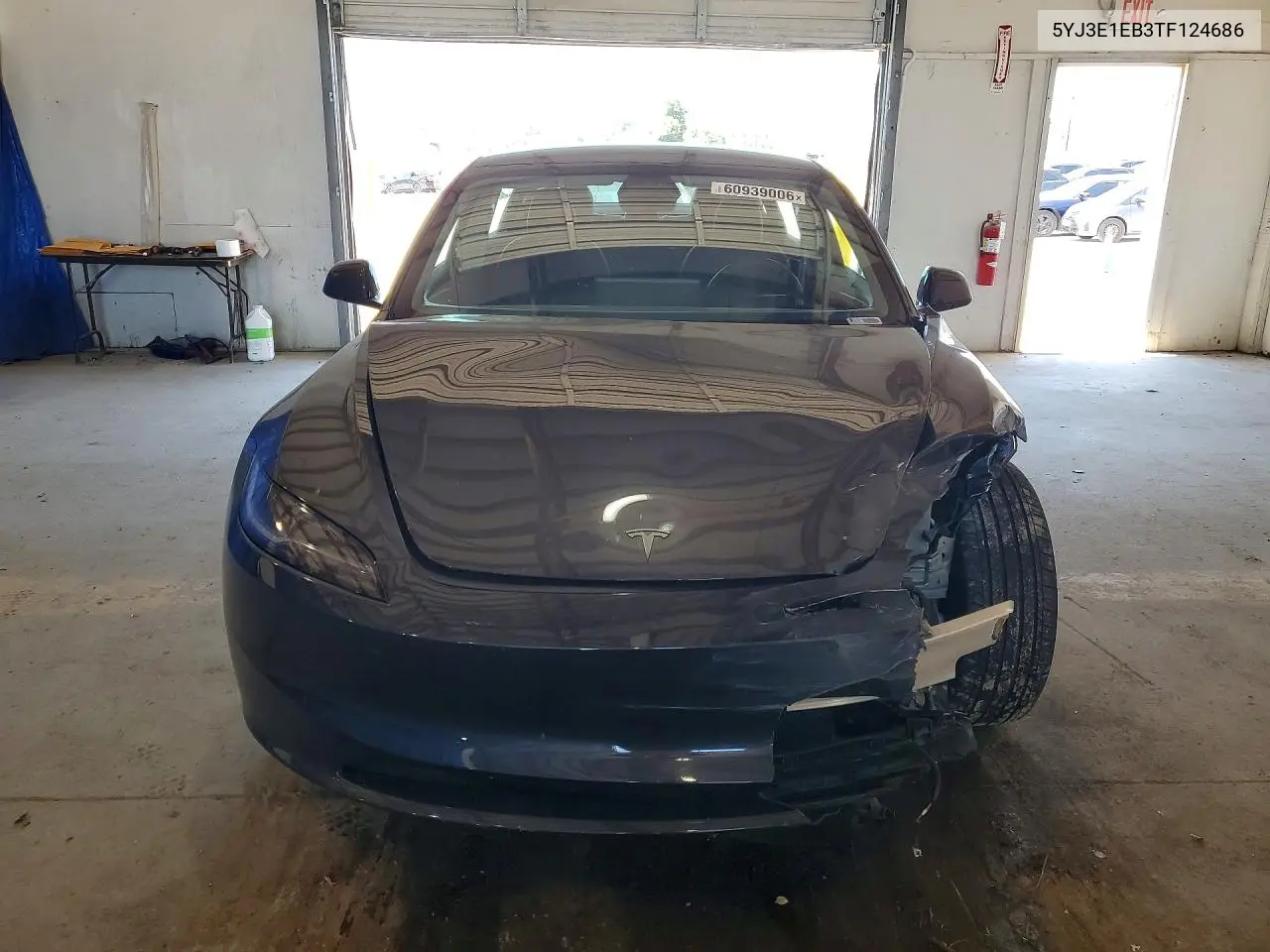 2026 Tesla Model 3 VIN: 5YJ3E1EB3TF124686 Lot: 60939006