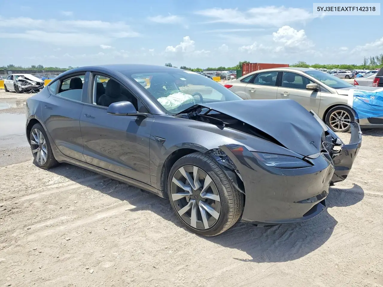 2026 Tesla Model 3 VIN: 5YJ3E1EAXTF142318 Lot: 61314186