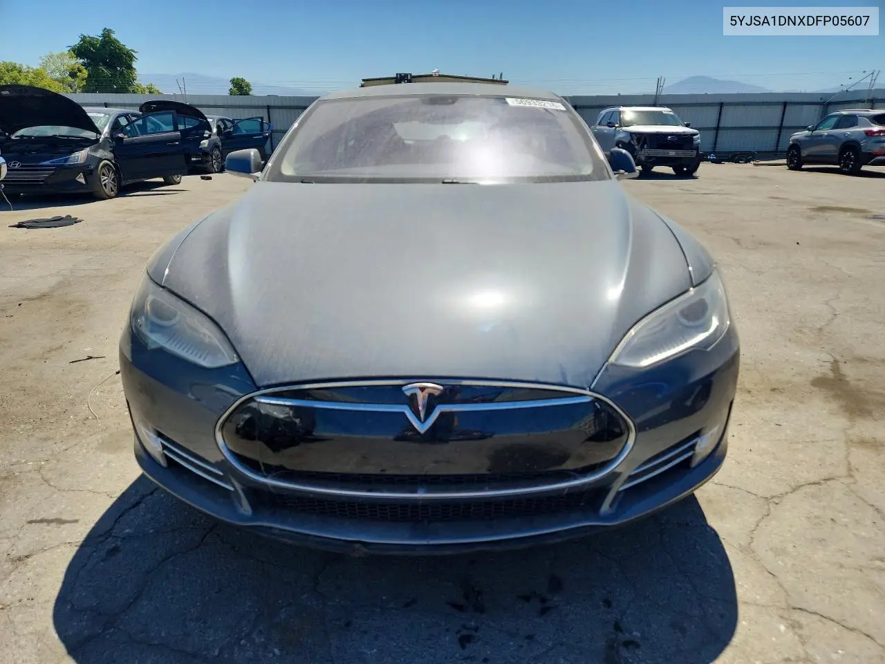 2013 Tesla Model S VIN: 5YJSA1DNXDFP05607 Lot: 56933216