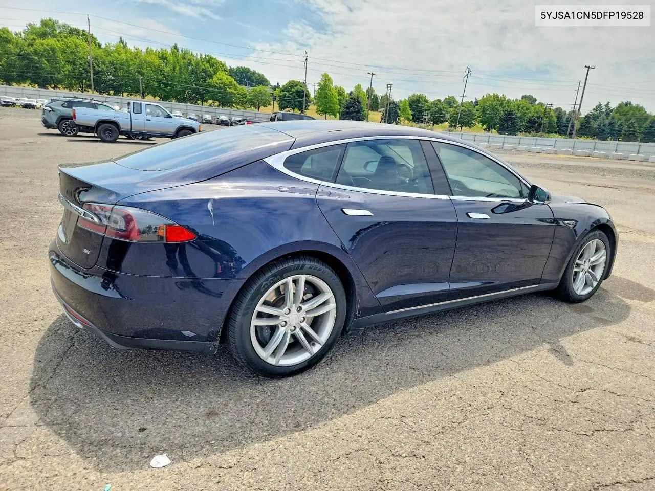 2013 Tesla Model S VIN: 5YJSA1CN5DFP19528 Lot: 61963016