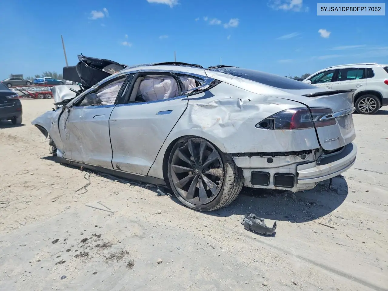 2013 Tesla Model S VIN: 5YJSA1DP8DFP17062 Lot: 62128816