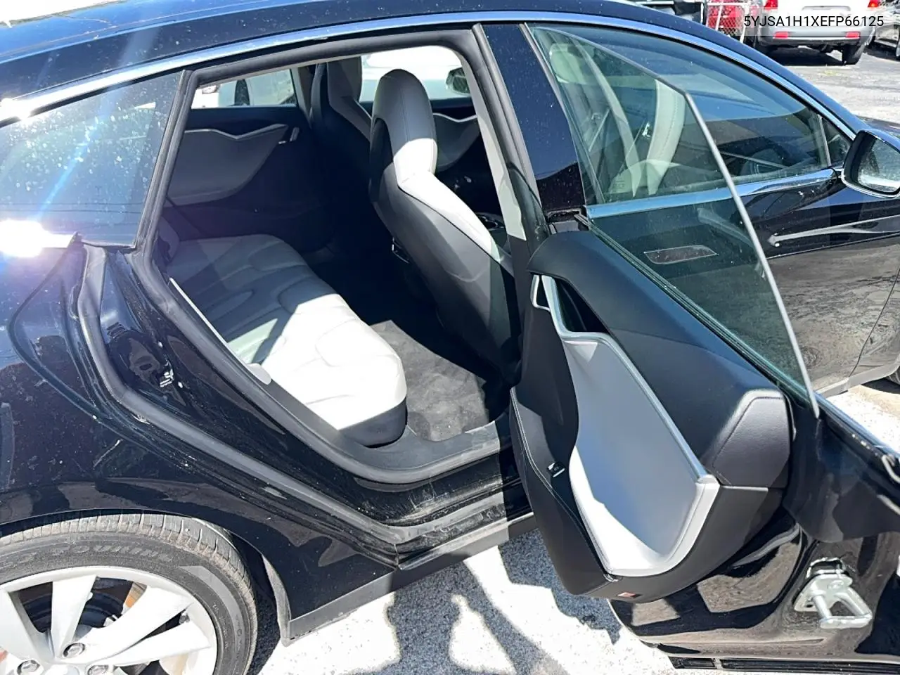 2014 Tesla Model S VIN: 5YJSA1H1XEFP66125 Lot: 59369616